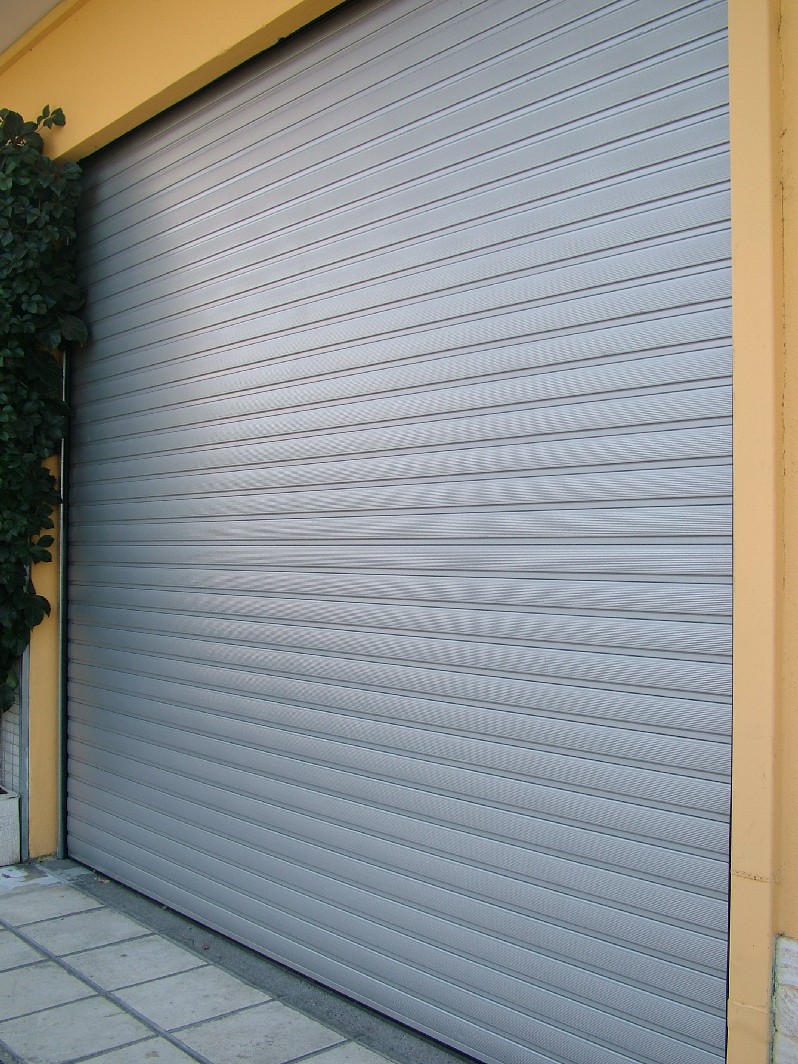 ROLLING SHUTTER WITH POLYRETHAN